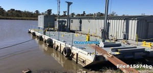 90ft Propelled deck barges -15574