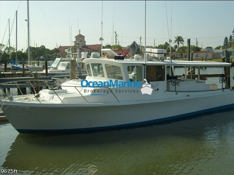 Solid Fiberglass Long Liner — File #9625