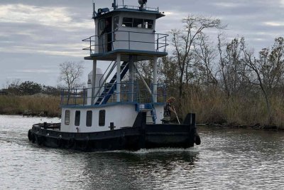 Single Screw 300HP photo