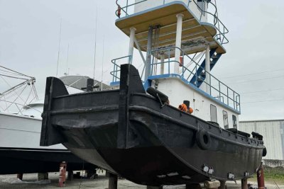 Single Screw 300HP photo